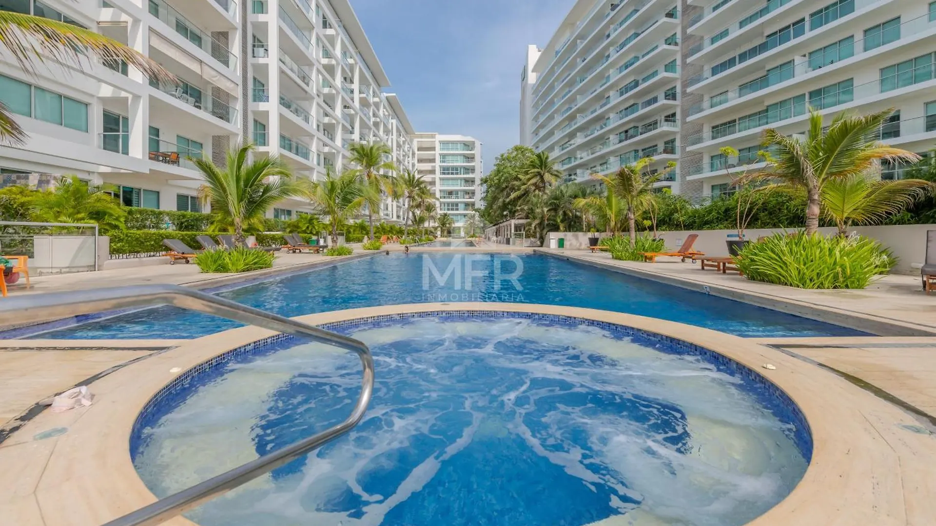 Edificio Morros 3, Beachfront & 2 Bedrooms By Inmobiliaria Mfr Cartagena Colombia